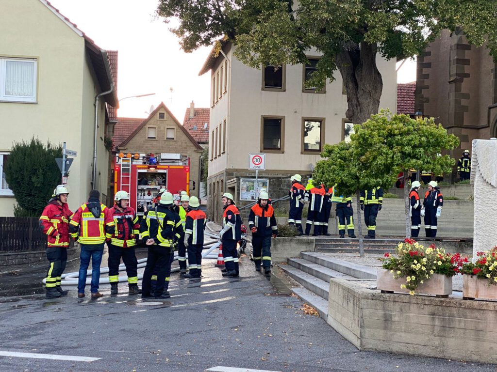 Dachstuhlbrand Eckartshausen » Feuerwehr Geldersheim